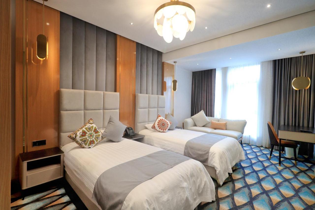 The Rumi Hotel & Residences Dushanbe Luaran gambar